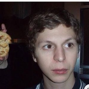 Meet your Posher, Isabel